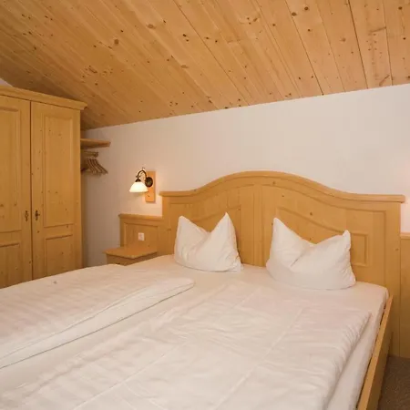Vakantiehuis Three-bedroom Holiday In Annaberg im Lammertal